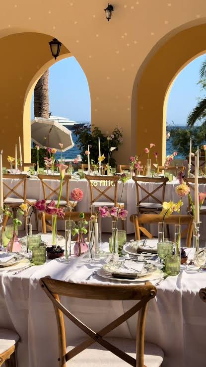 Floral Setup & Villa Styling